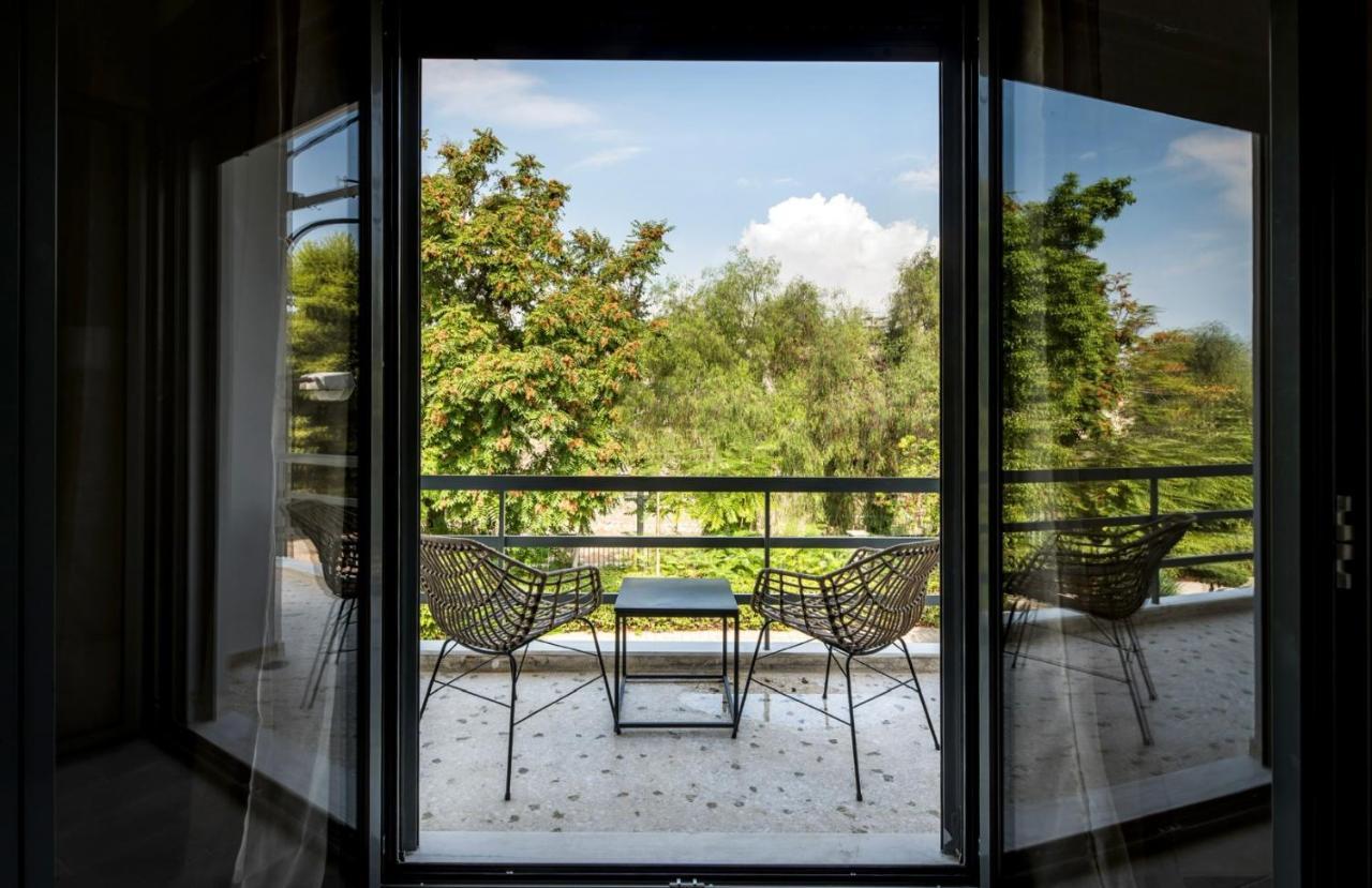 Eleusis Suites Α Екстериор снимка